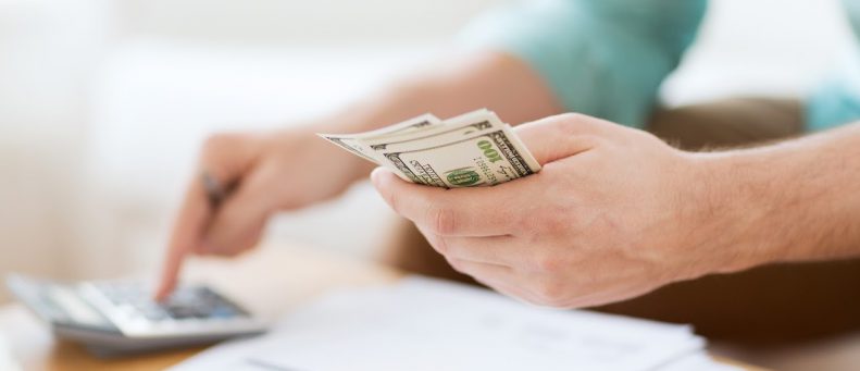 6 Reasons to Rent a Commercial Truck for Your Business