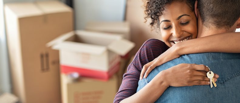 What Are Tips for Couples Moving Together?