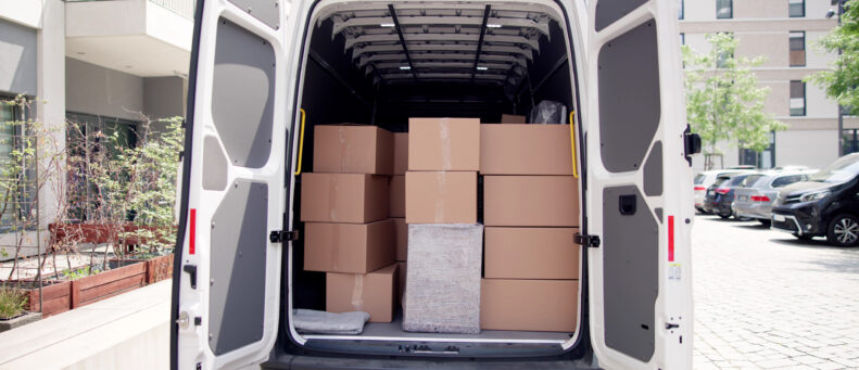 What Are the Benefits of Renting a Truck for Business Needs?
