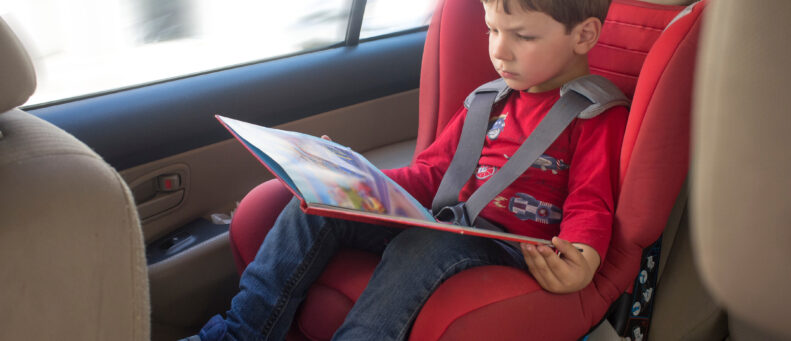 How to Keep Your Kids Entertained While Moving