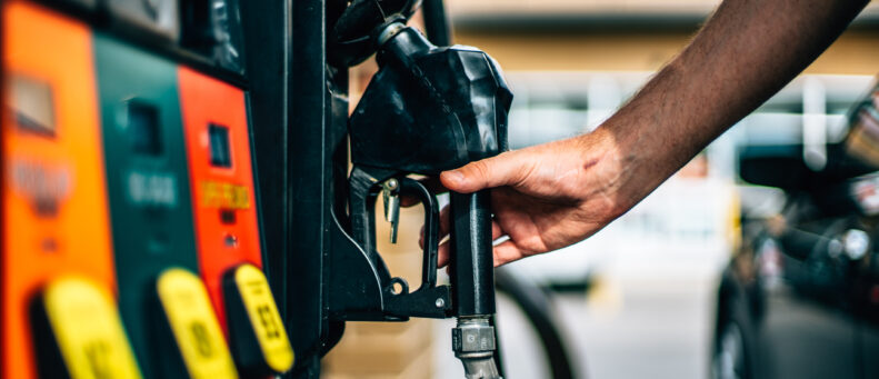 How Does Gas Work When You Rent a Moving Truck in Chicago?