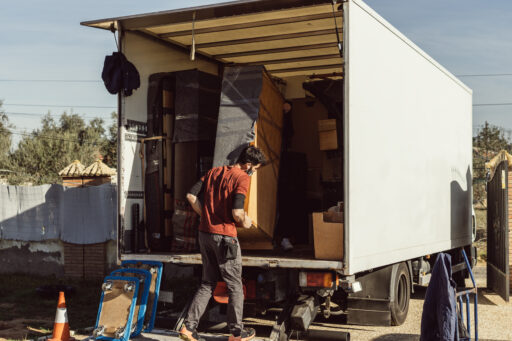 What Kind of Delivery Truck Rental Is Best for Furniture, Appliances, or Store Inventory?